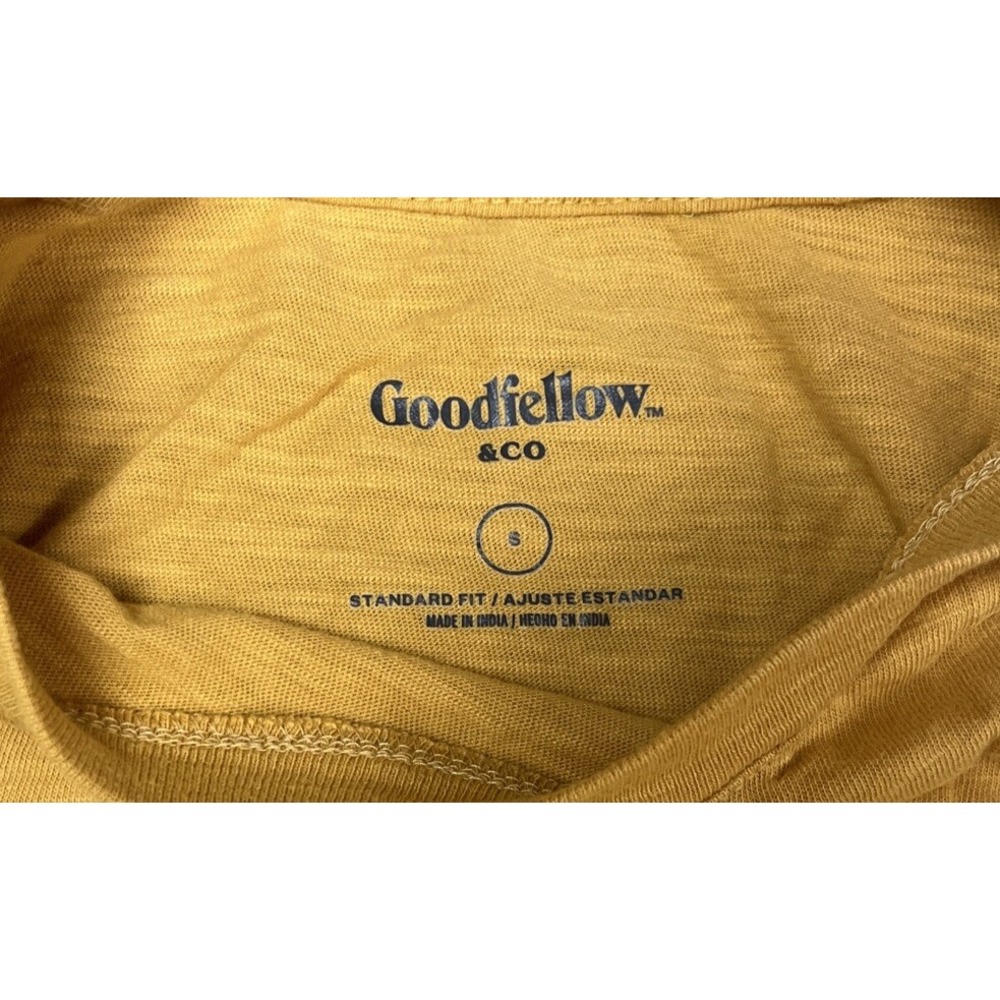 NWT Goodfellow & CO Size Small Short Sleeve Tshirt With Front Pocket Mens Yellow - Picture 3 of 3